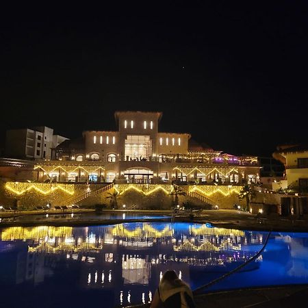 Amarina Jannah Resort & Aqua Park Baia di Coraya Esterno foto