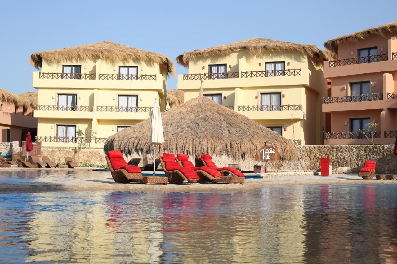Amarina Jannah Resort & Aqua Park Baia di Coraya Esterno foto