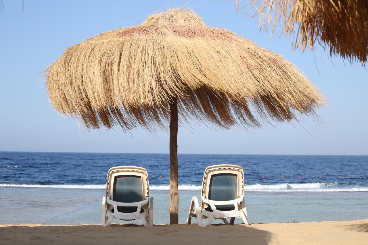 Amarina Jannah Resort & Aqua Park Baia di Coraya Esterno foto
