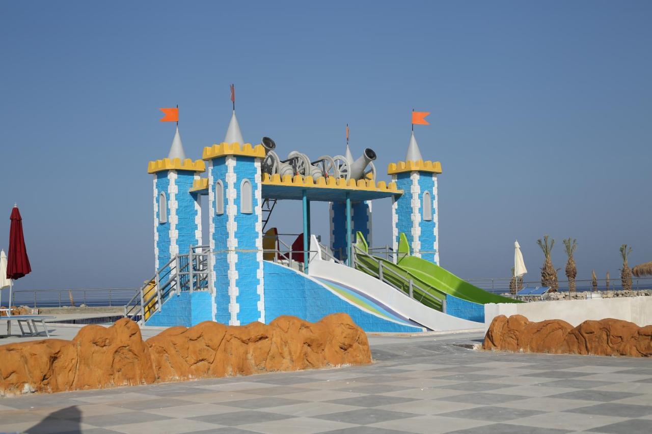 Amarina Jannah Resort & Aqua Park Baia di Coraya Esterno foto