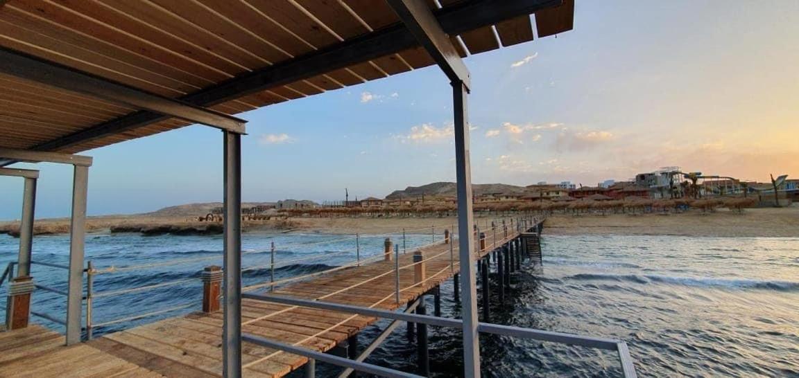 Amarina Jannah Resort & Aqua Park Baia di Coraya Esterno foto