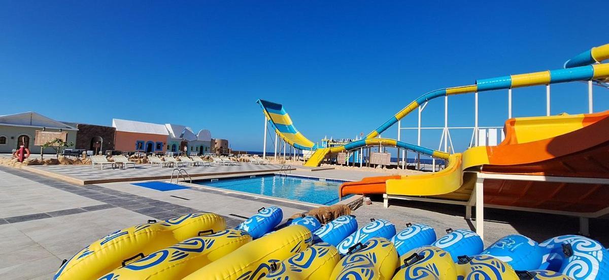 Amarina Jannah Resort & Aqua Park Baia di Coraya Esterno foto