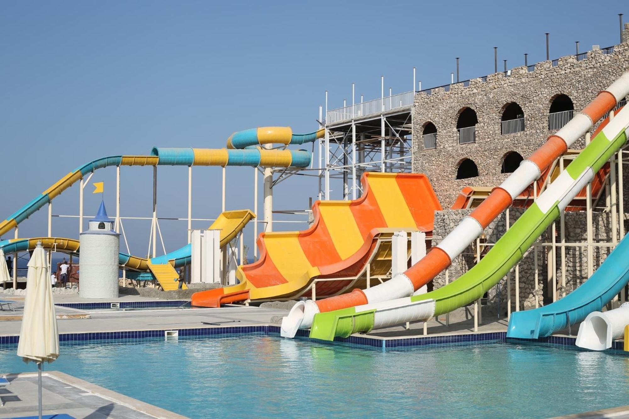 Amarina Jannah Resort & Aqua Park Baia di Coraya Esterno foto